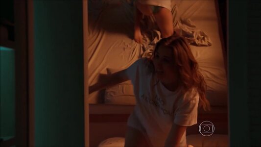 Letícia Colin leaked photo #48