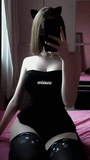 Letícia sykes leaked photo #4