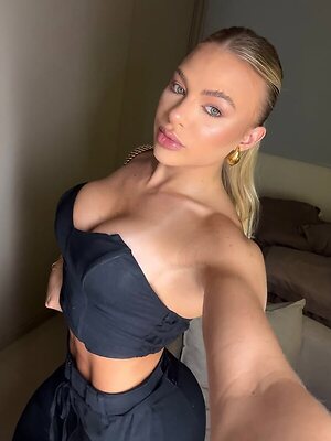 Leticia Sogiro leaked photo #4