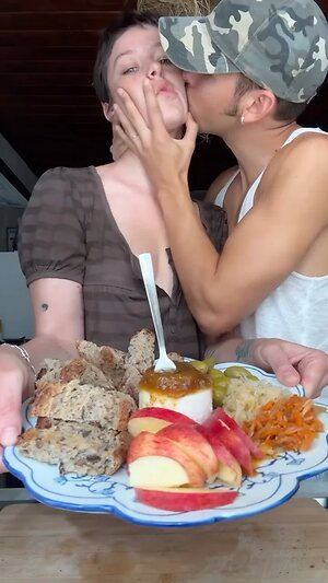 letsdoitonvideo Sté &amp; Hugo leaked photo #2