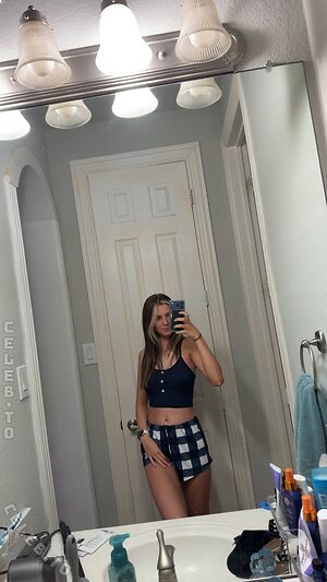 Lexi Smith Nude Leaked Photo #43