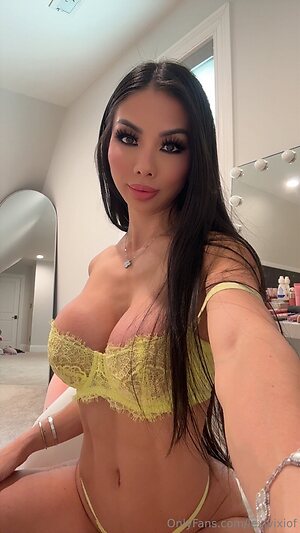 Lexi Vixi