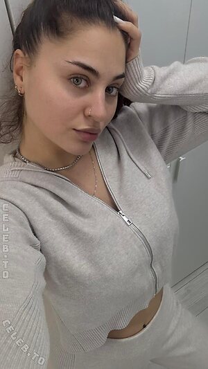 Lexxablonddie Nude Leaked Photo #11