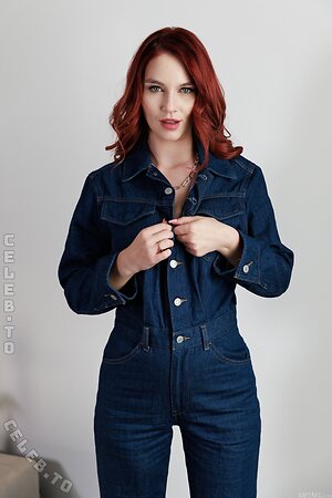 Leya Desantis Nude Leaked Photo #222