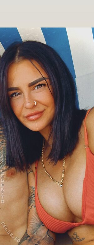 Leyalocaa photo