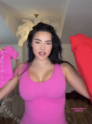 Leyla Lahouar Nude Leaked Photo #7