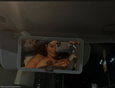 Ley_splashhh leaked photo #4