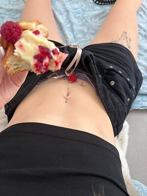 Lflorafaunal leaked photo #7