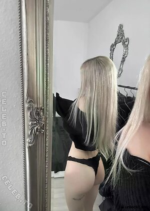 _lia.moon leaked photo #4