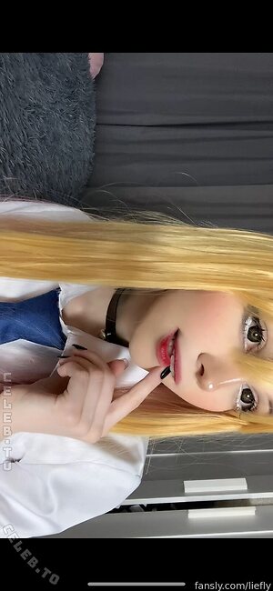 liefly Nude Leaked Photo #23