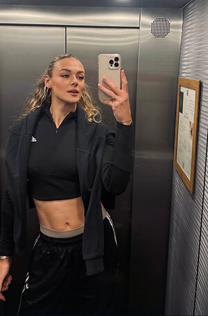 Lieke Klaver 🍑 Olympian sprinter🥇🇳🇱 leaked photo #82