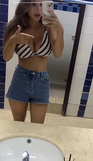_lifebyliliana leaked photo #4