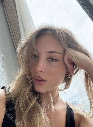 Lila Sommer Nude Leaked Photo #8