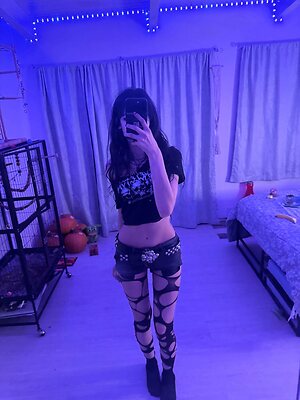 Lilanime_potato22 leaked photo #13