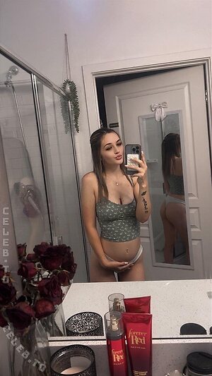lilbabybear02 Nude Leaked Photo #51