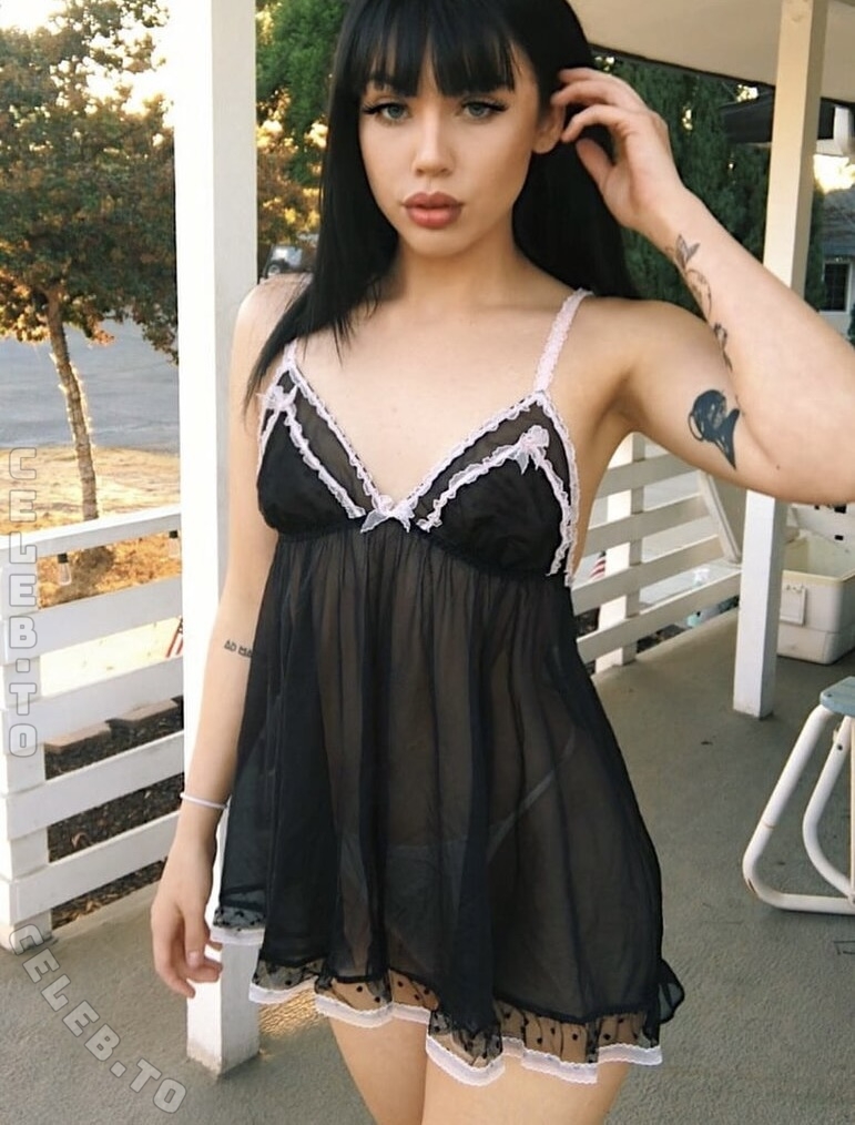 lilchrrybomb photo