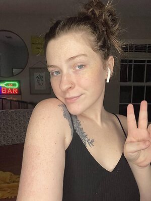 lilelfbaby518 leaked photo #7