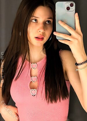 lil_esma Nude Leaked Photo #9