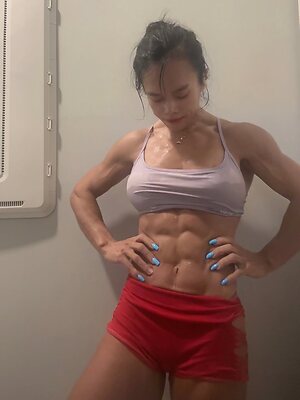 Lili Dong