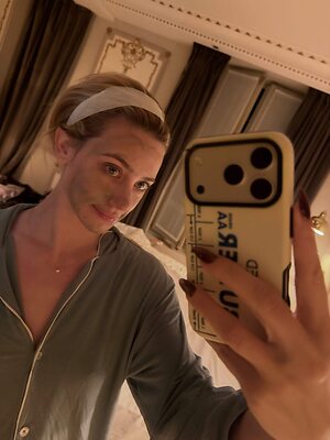Lili Reinhart leaked photo #320