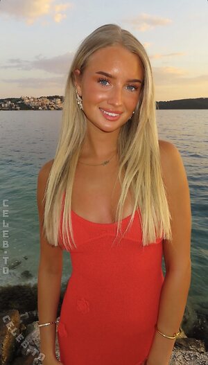 Lilia Batten photo