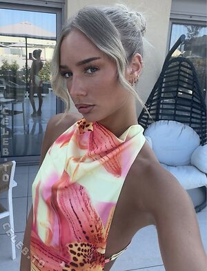 Lilia Batten Nude Leaked Photo #19