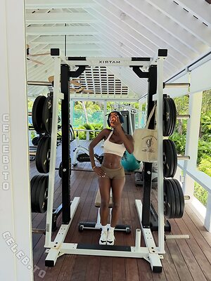 Lilian Lew Nude Leaked Photo #20