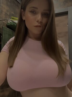 Liliri Nude Leaked Photo #7
