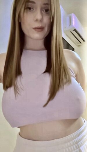 Liliri Nude Leaked Photo #10