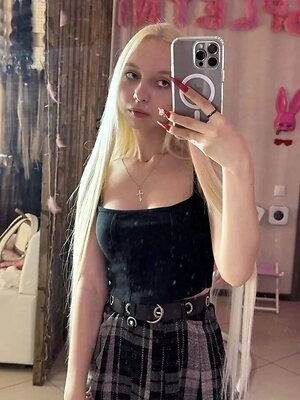lilitvance leaked photo #3