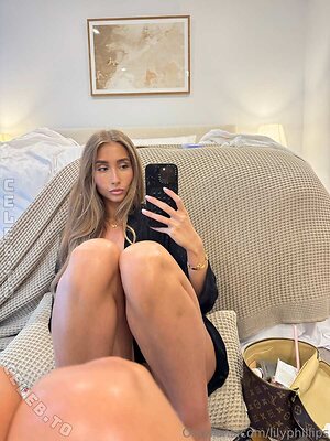 Lillian Phillips Nude Leaked Photo #477