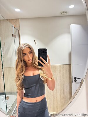 Lillian Phillips Nude Leaked Photo #505