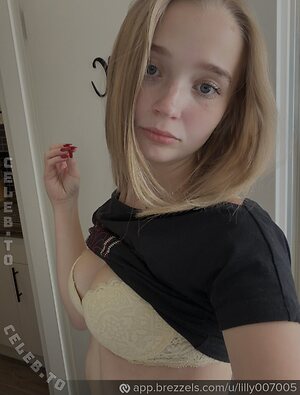 Lilly Schaper leaked photo #142