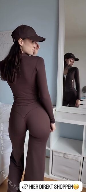 lillyfayye Nude Leaked Photo #27