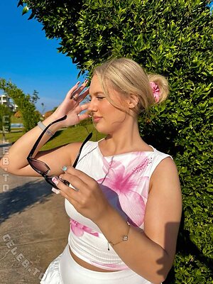 Lillyskyx Nude Leaked Photo #6