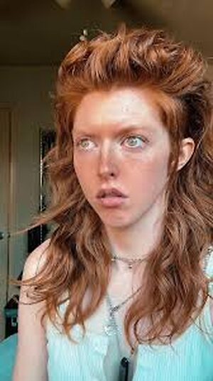 lilredwendy leaked photo #2