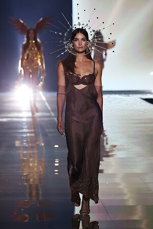 Lily Aldridge leaked photo #44