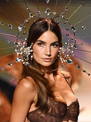 Lily Aldridge leaked photo #47
