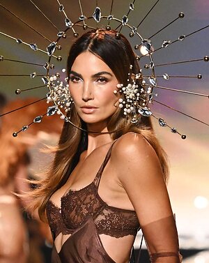 Lily Aldridge leaked photo #84
