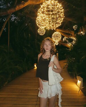 Lily Brooks O’Briant leaked photo #110