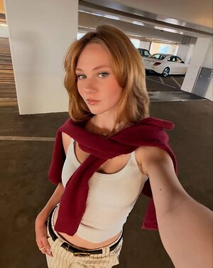 Lily Brooks O’Briant leaked photo #129