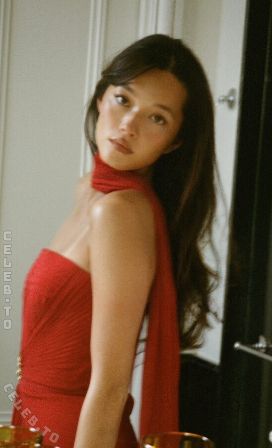 Lily Chee photo
