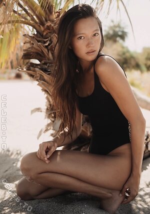 Lily Chee photo