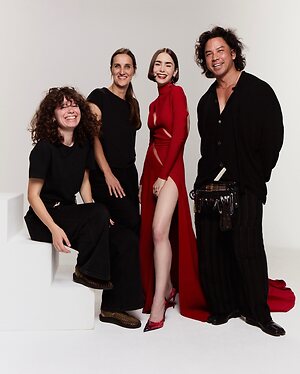 Lily Collins Hot leaked photo #42