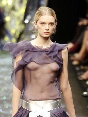 Lily Donaldson leaked photo #10