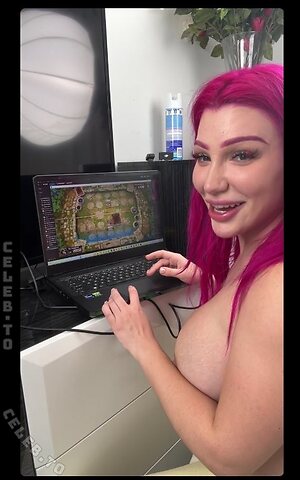 Lily Lou Nude Leaked Photo #196