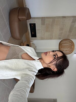 Lily Maymac leaked photo #13