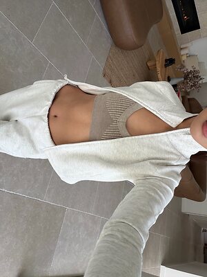 Lily Maymac leaked photo #15