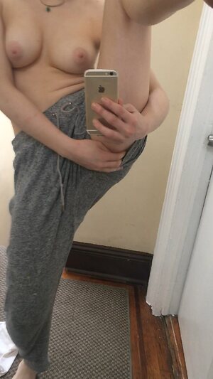 Lily Mo Sheen leaked photo #52