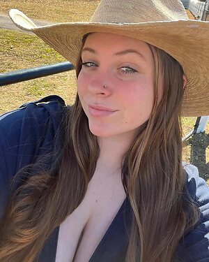 Lily Patrick Nude Leaked Photo #8